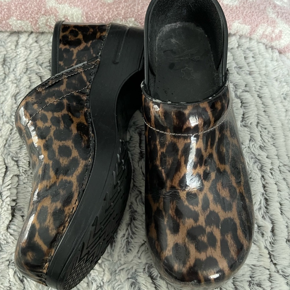 Dansko Professional clogs leopard